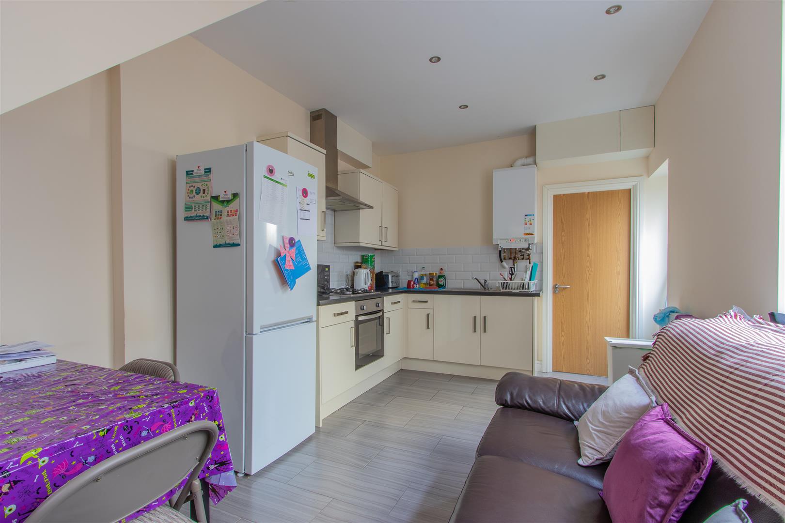 Mackintosh Place, Roath